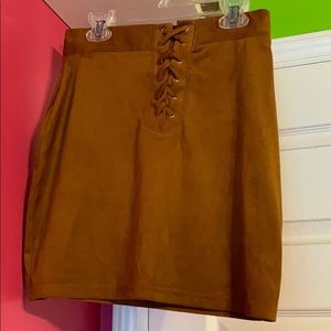 A cute brown skirt good for pictures and outing
